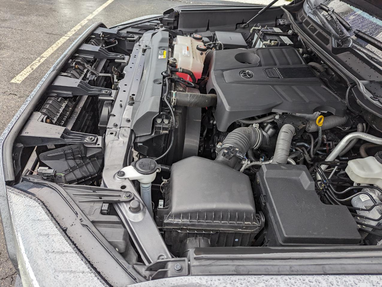 Toyota Tundra 4WD SR5 CrewMax 5.5' Bed (Natl) 2022