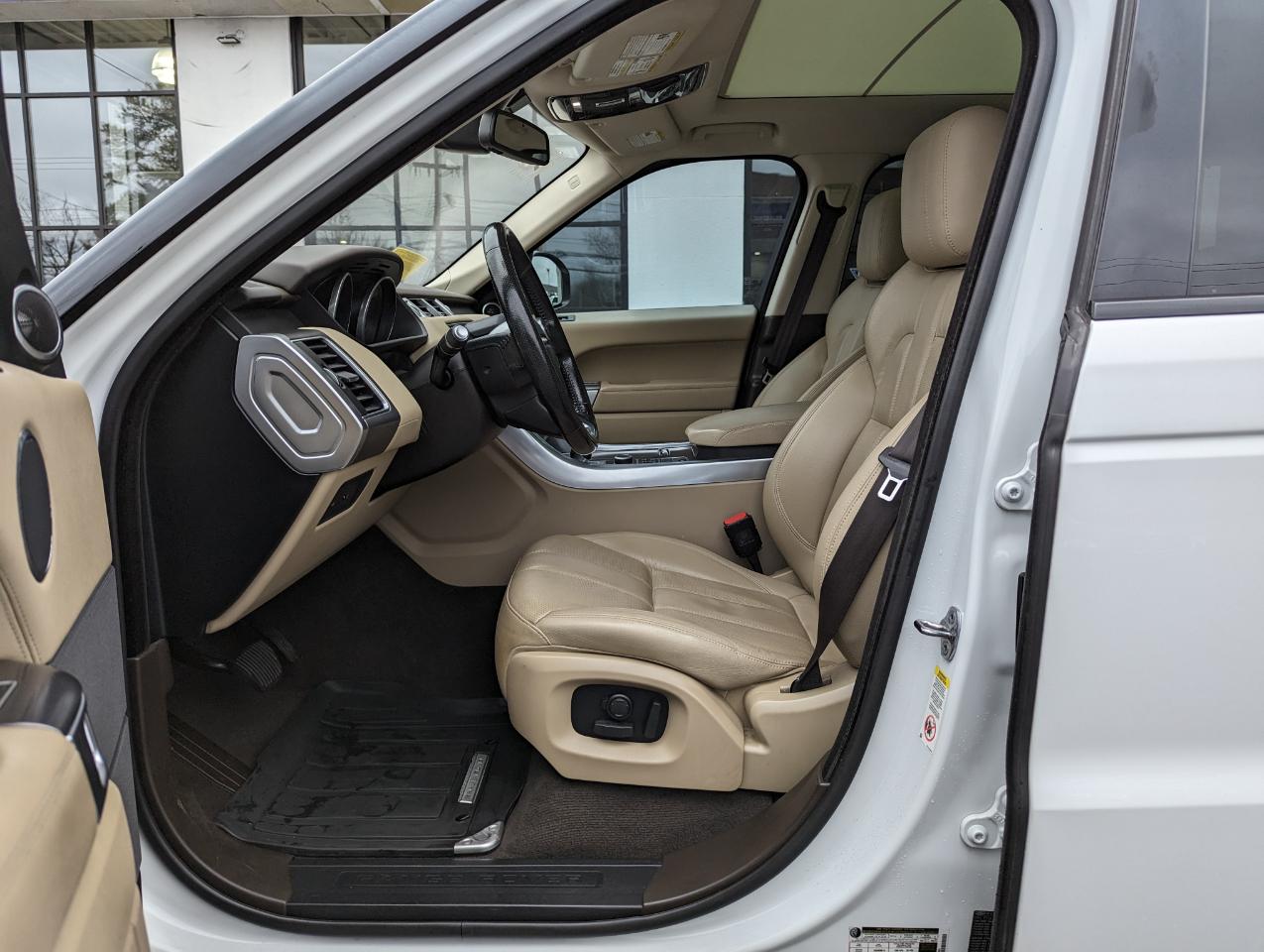 Land Rover Range Rover Sport 4WD 4dr V6 SE 2016