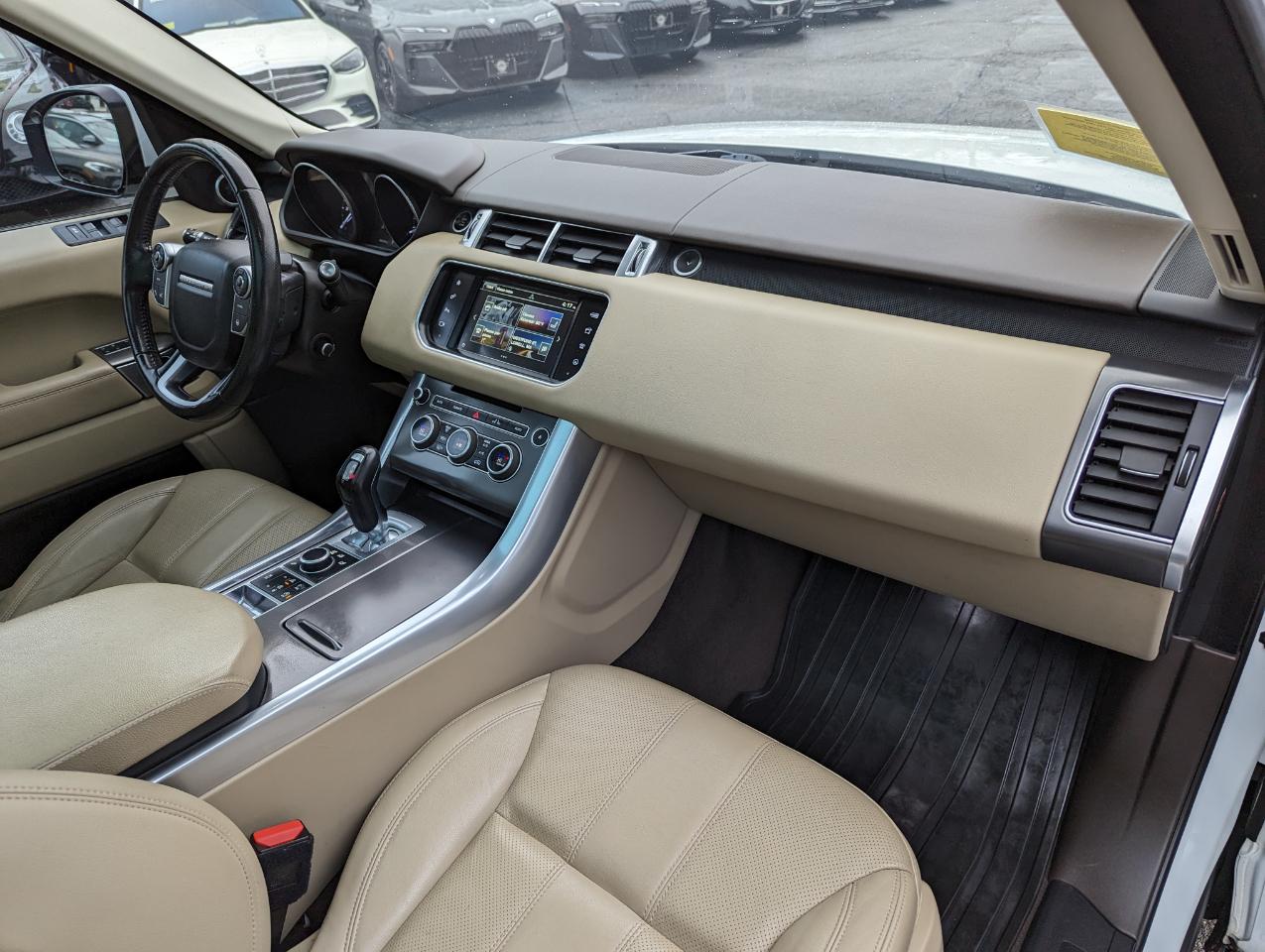 Land Rover Range Rover Sport 4WD 4dr V6 SE 2016