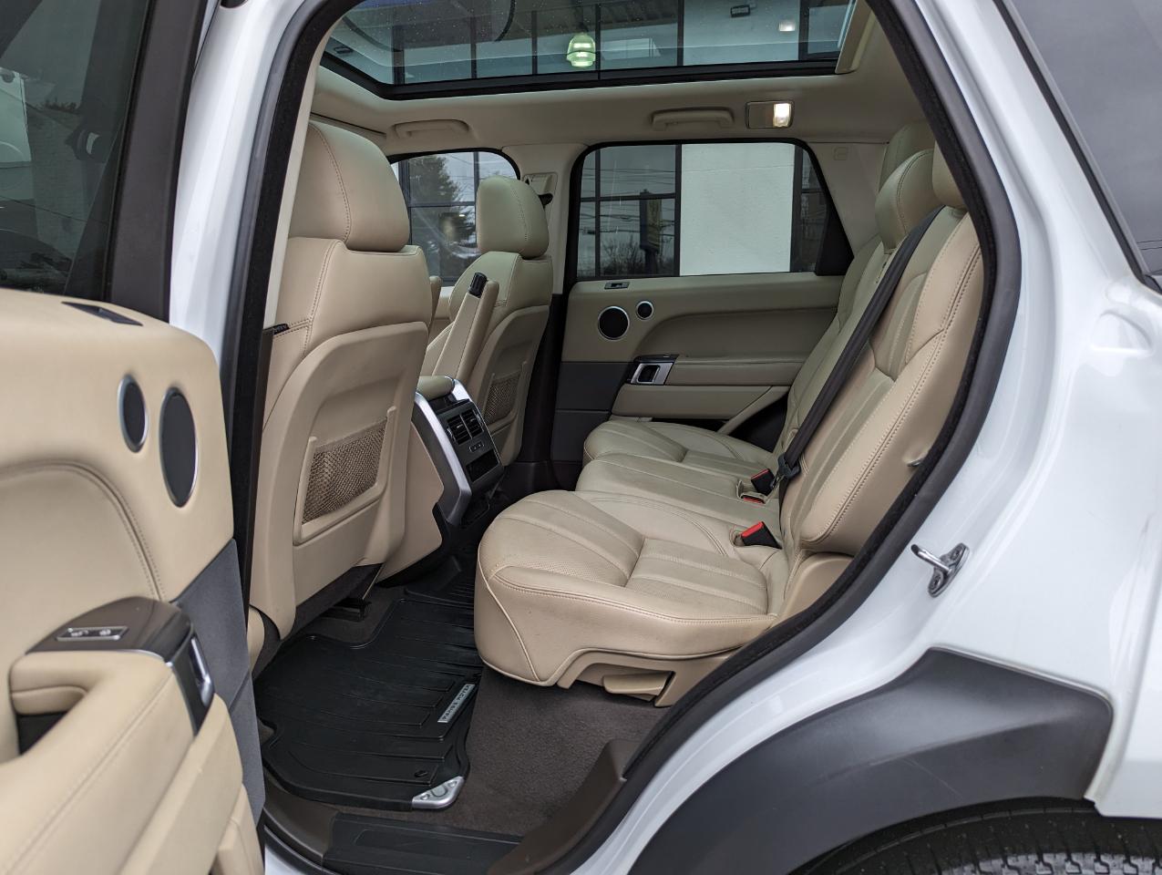 Land Rover Range Rover Sport 4WD 4dr V6 SE 2016