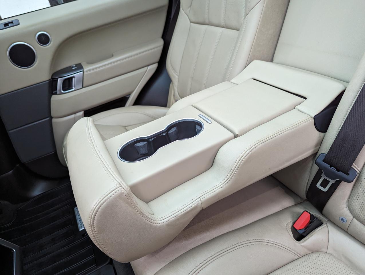 Land Rover Range Rover Sport 4WD 4dr V6 SE 2016