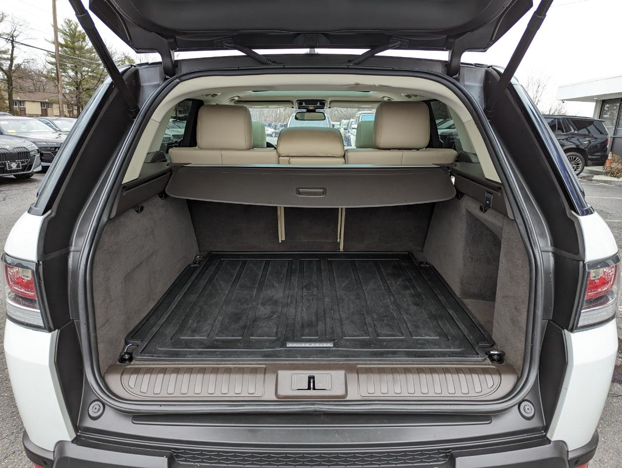 Land Rover Range Rover Sport 4WD 4dr V6 SE 2016