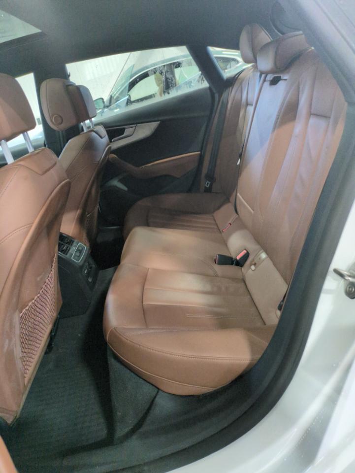 Audi A5 Sportback S line Premium 45 TFSI quattro 2025