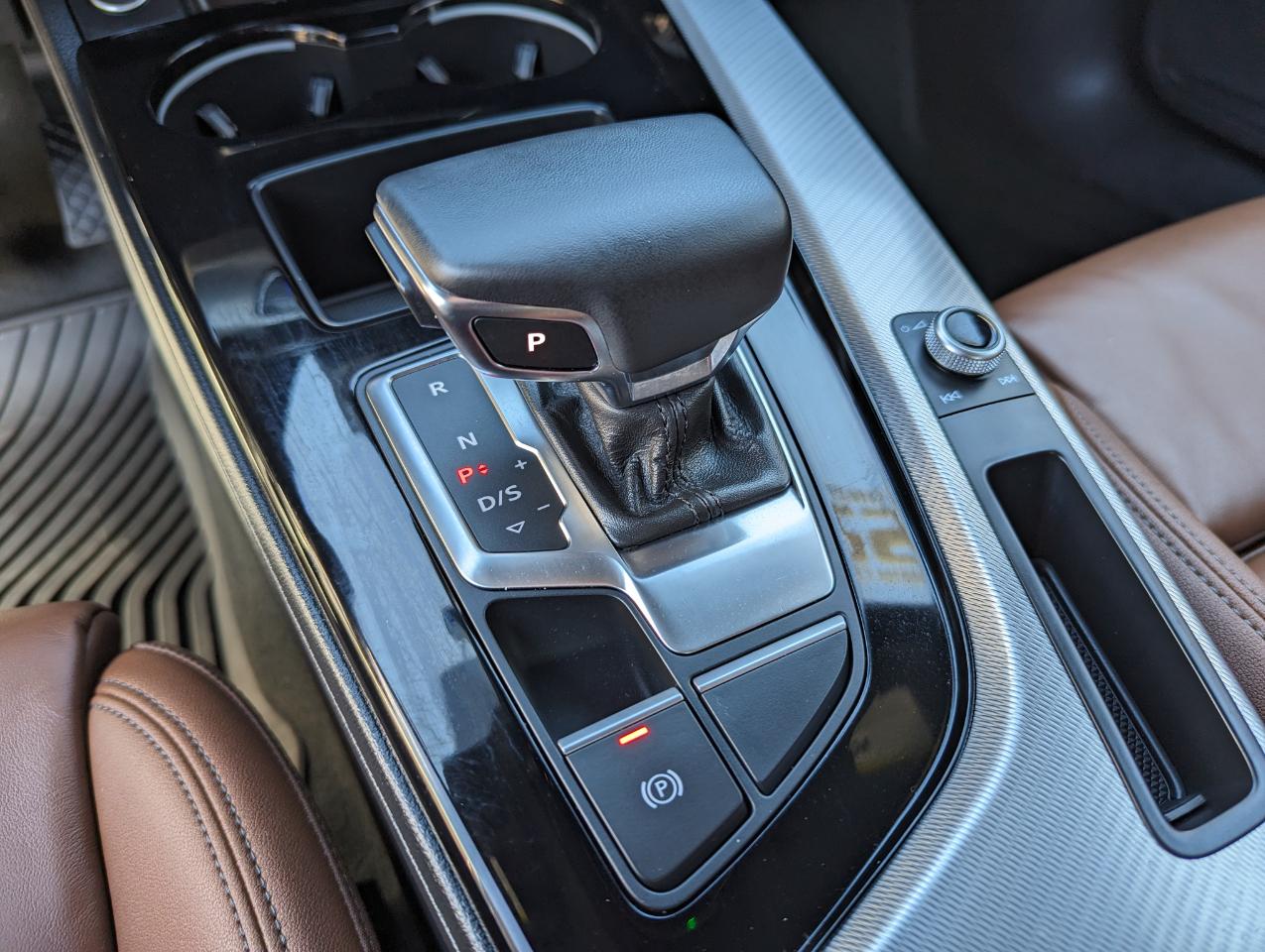 Audi A5 Sportback S line Premium 45 TFSI quattro 2025