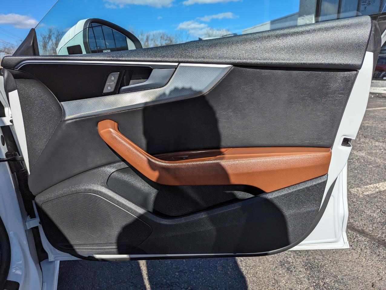 Audi A5 Sportback S line Premium 45 TFSI quattro 2025