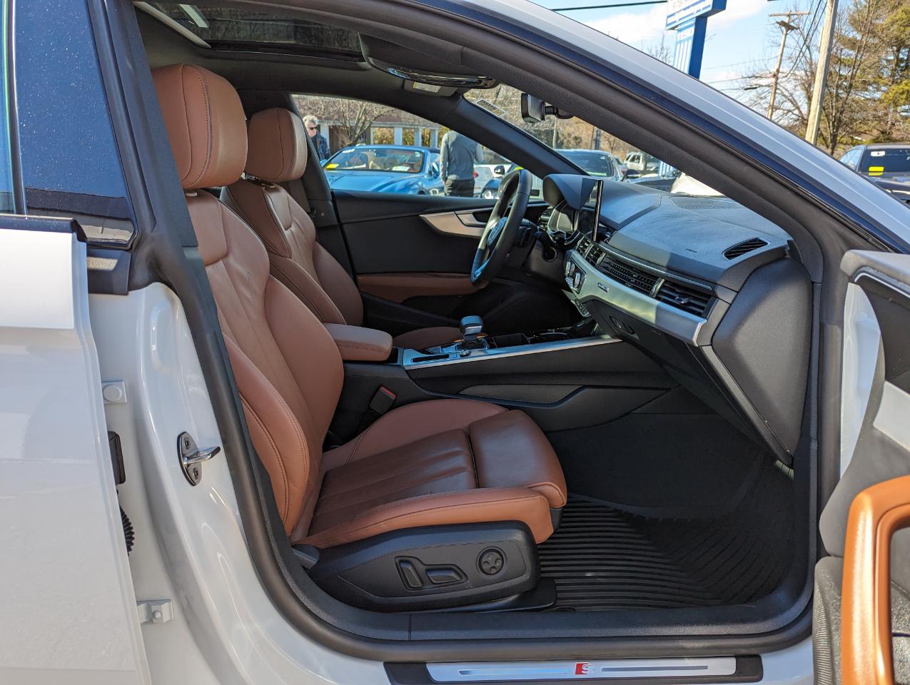 Audi A5 Sportback S line Premium 45 TFSI quattro 2025