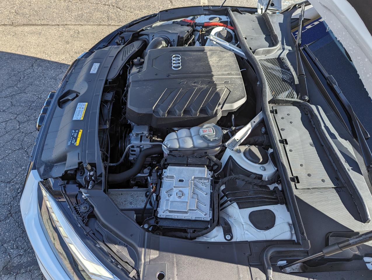 Audi A5 Sportback S line Premium 45 TFSI quattro 2025