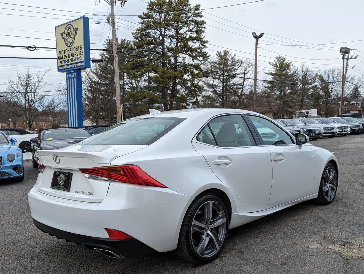 Lexus IS IS 300 AWD 2019