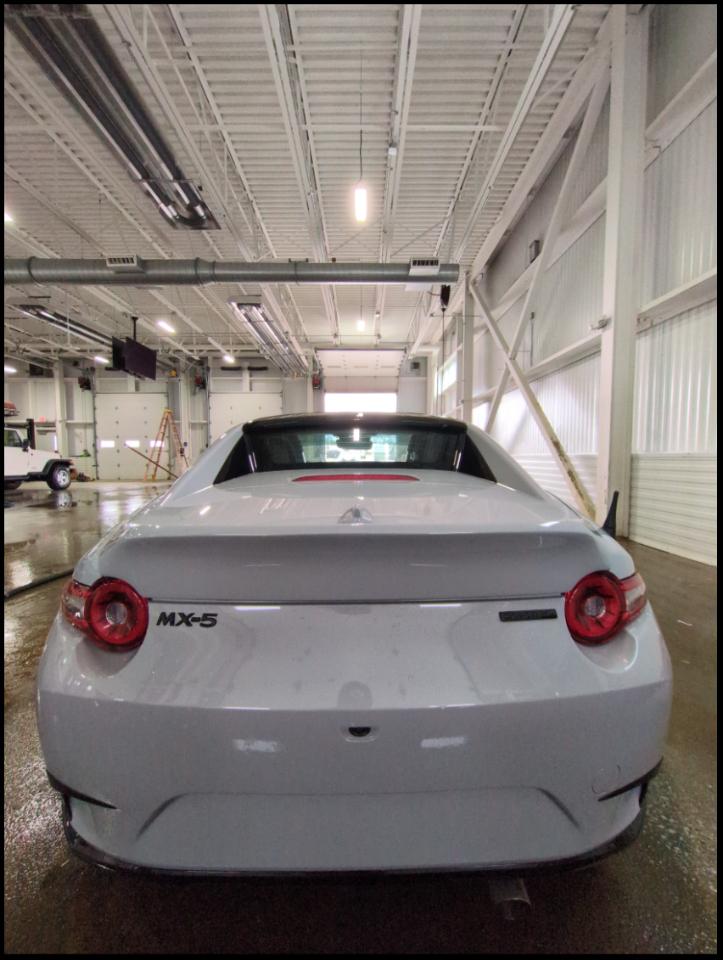 Mazda MX-5 Miata RF Club Manual 2024