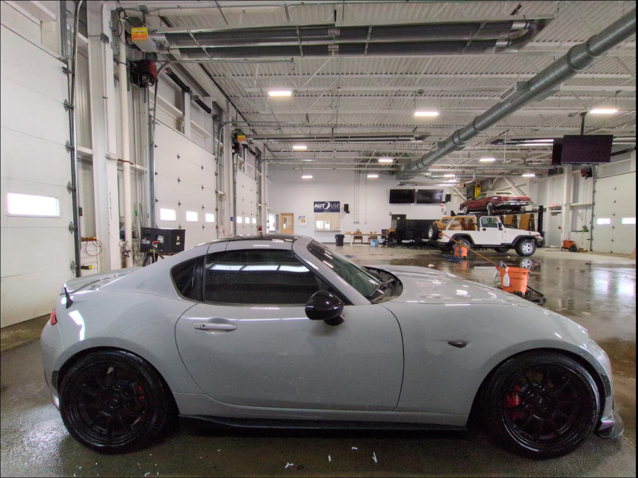 Mazda MX-5 Miata RF Club Manual 2024