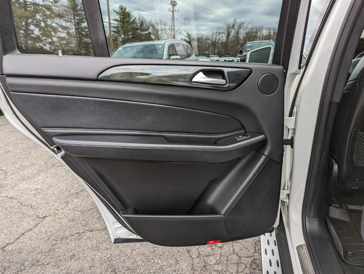 Mercedes-Benz GLS GLS 450 4MATIC SUV 2019