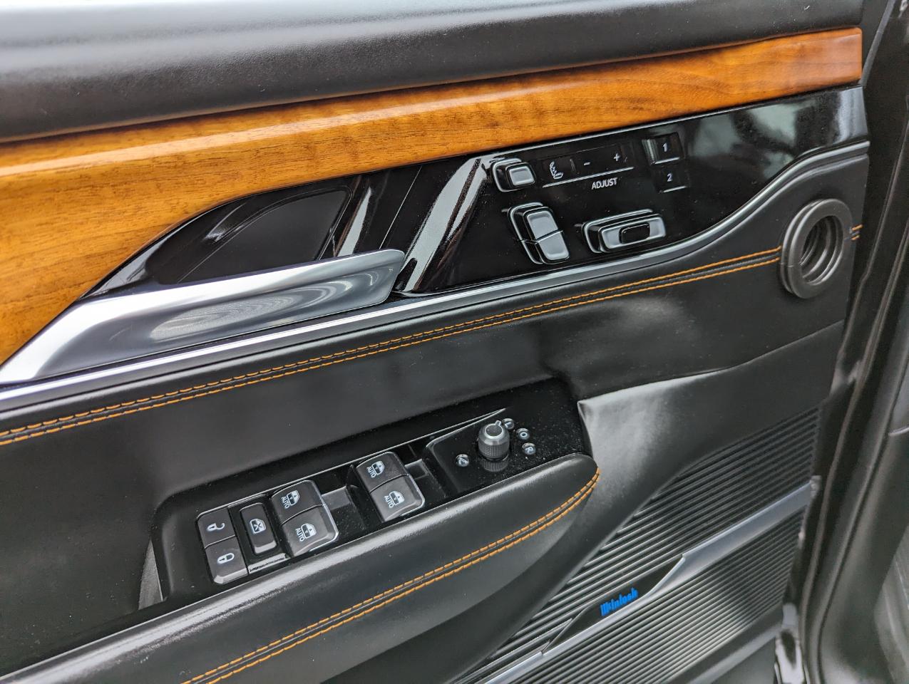 Jeep Grand Wagoneer Series III 4x4 2022