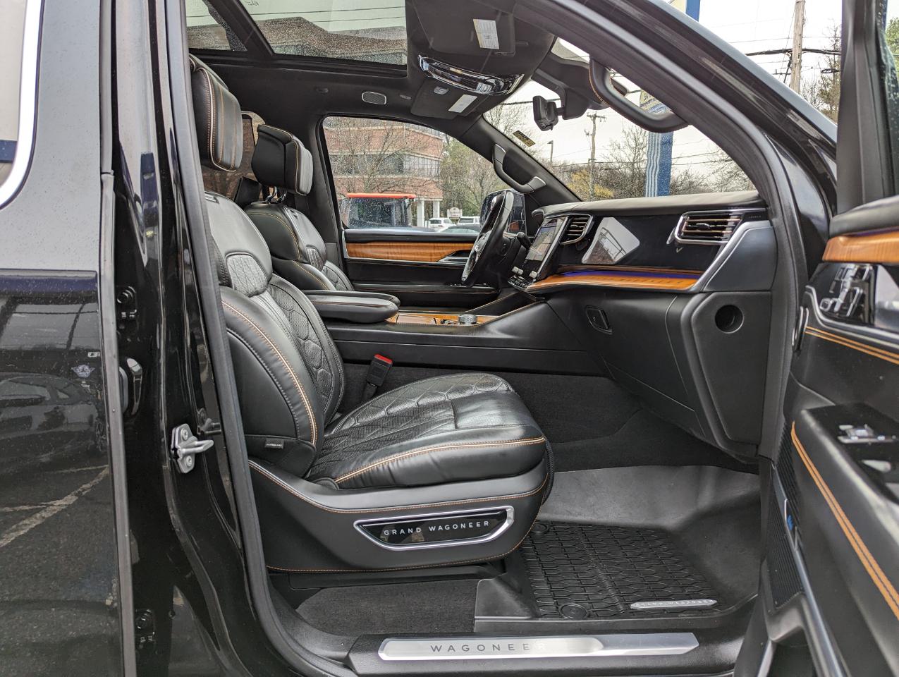 Jeep Grand Wagoneer Series III 4x4 2022