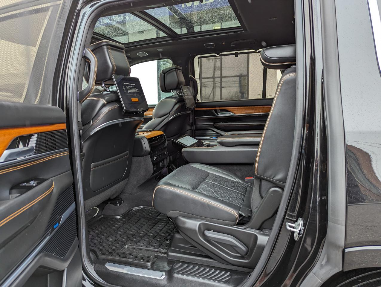 Jeep Grand Wagoneer Series III 4x4 2022