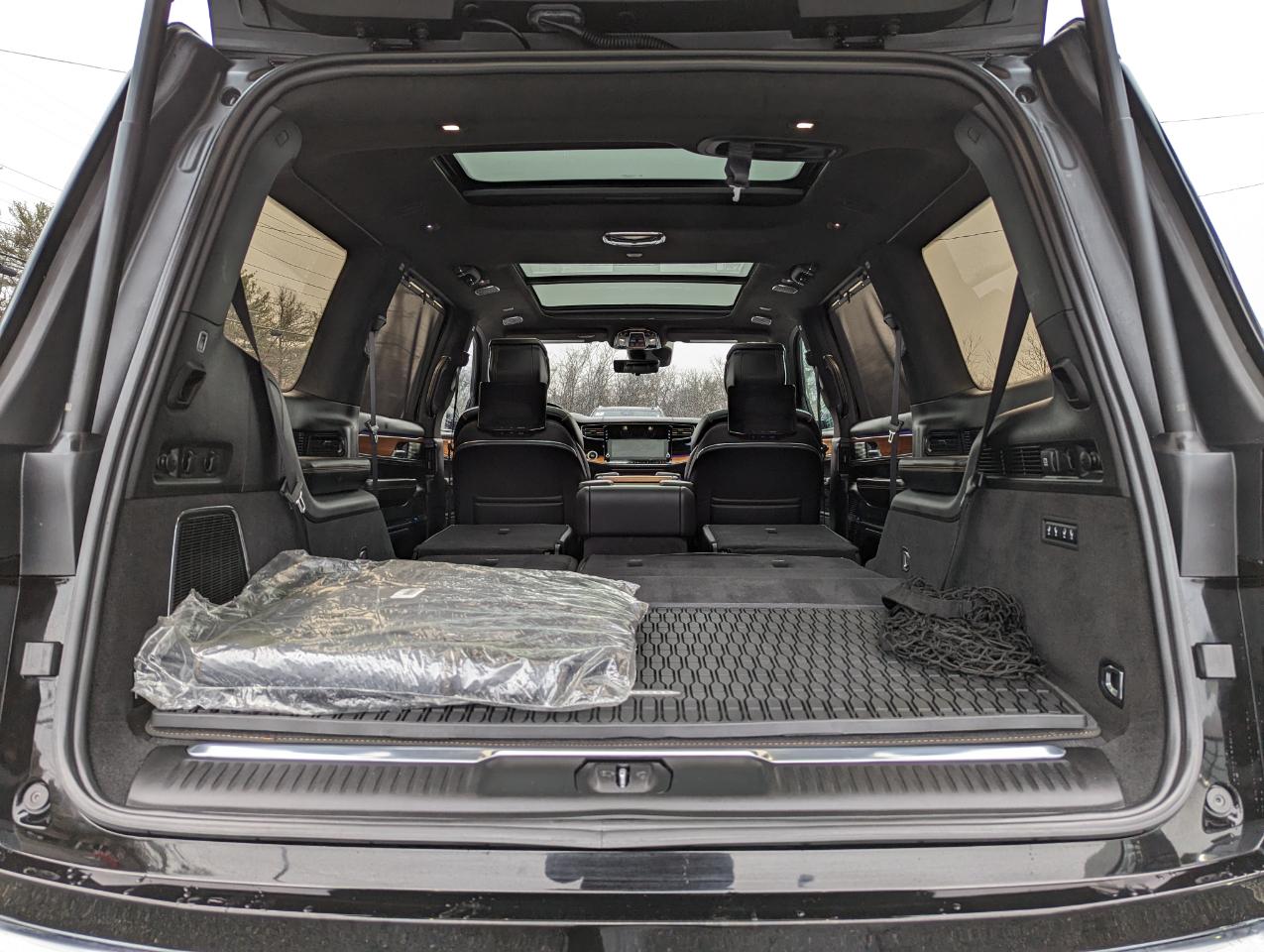 Jeep Grand Wagoneer Series III 4x4 2022