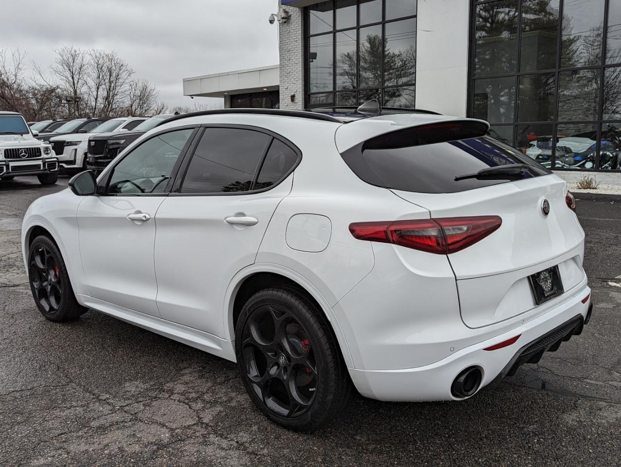 Alfa Romeo Stelvio Veloce AWD 2022