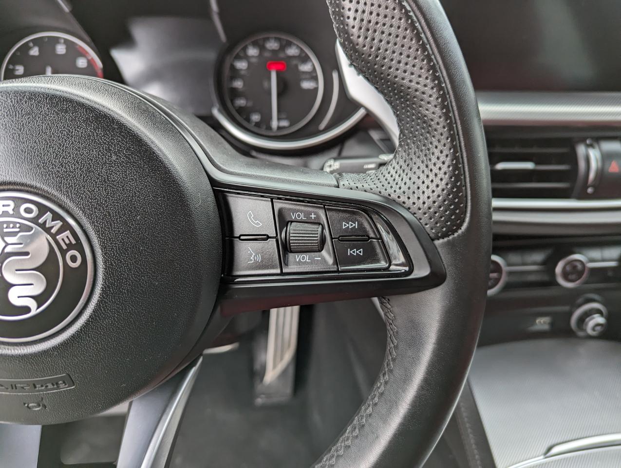 Alfa Romeo Stelvio Veloce AWD 2022