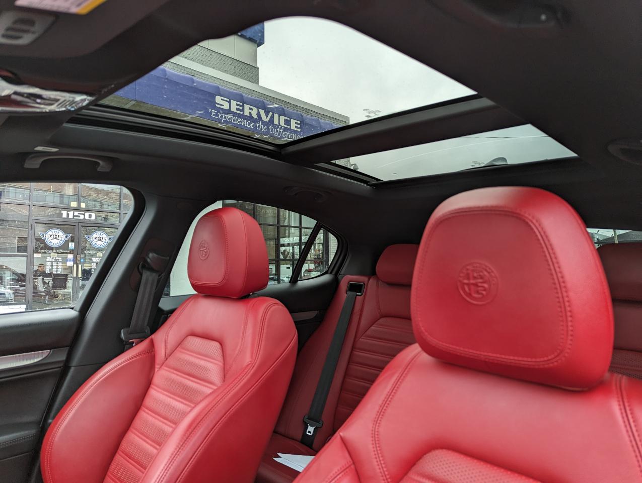 Alfa Romeo Stelvio Veloce AWD 2022