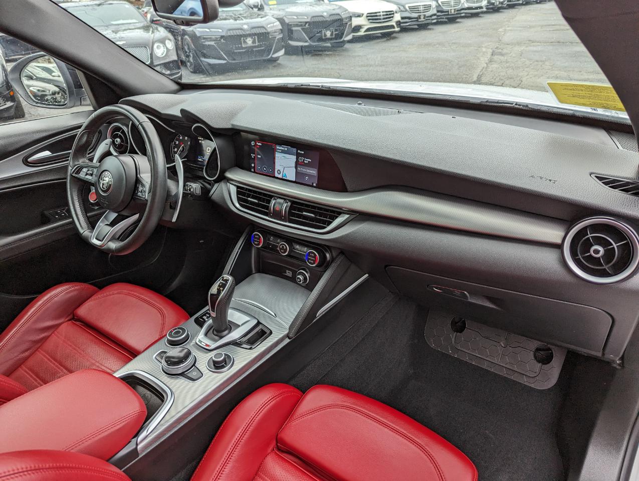 Alfa Romeo Stelvio Veloce AWD 2022