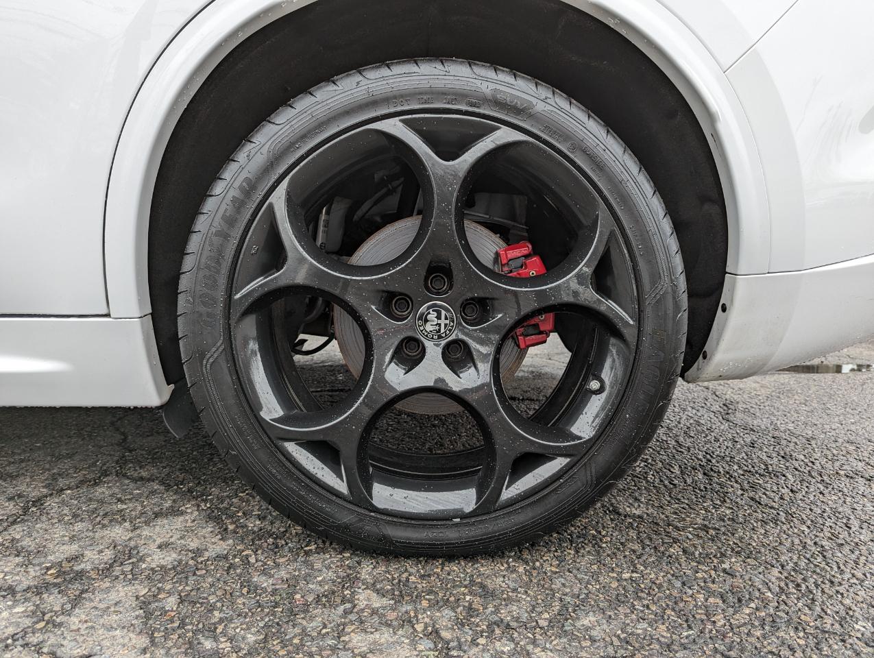Alfa Romeo Stelvio Veloce AWD 2022