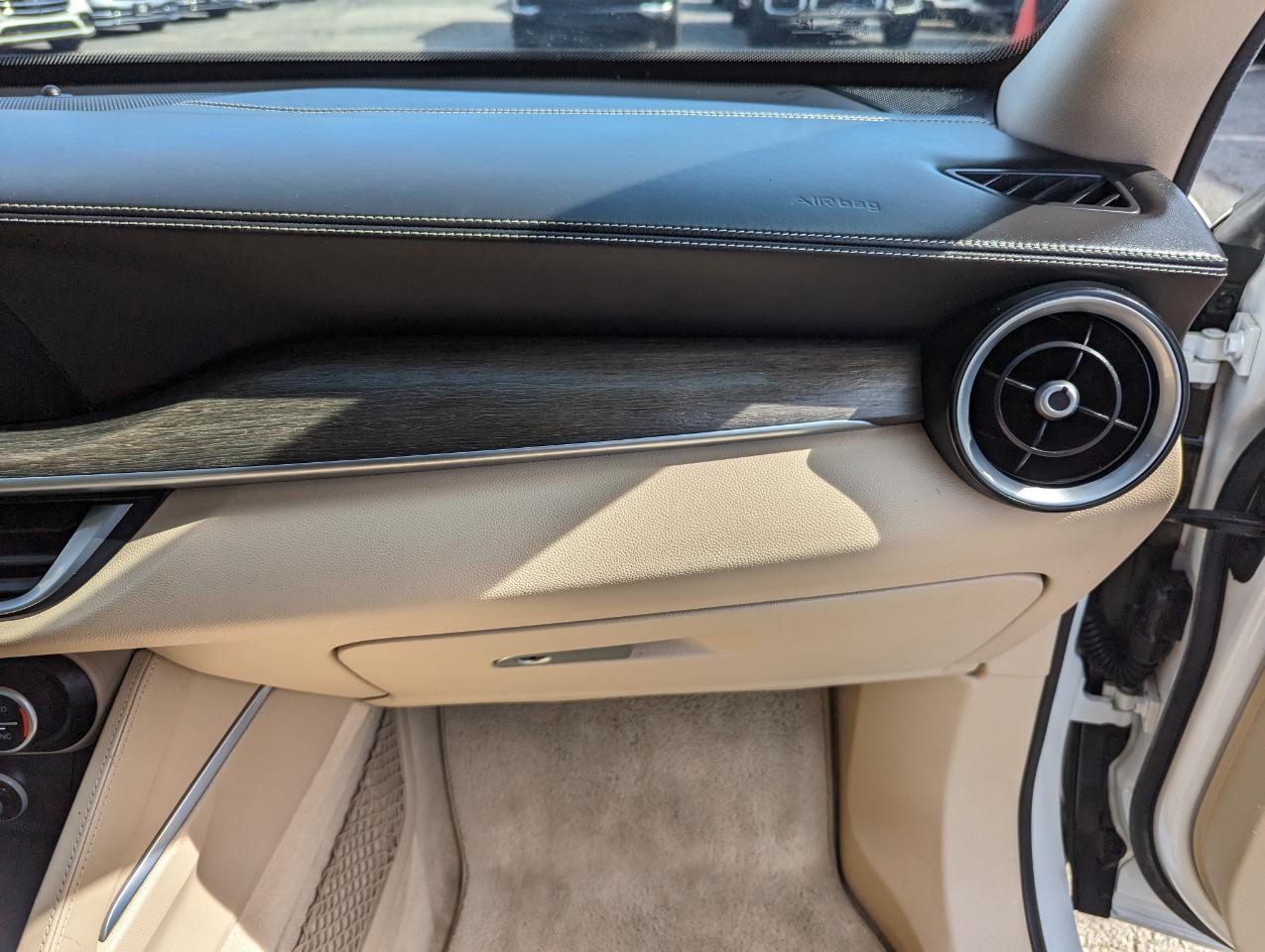 Alfa Romeo Stelvio Ti Lusso AWD 2019