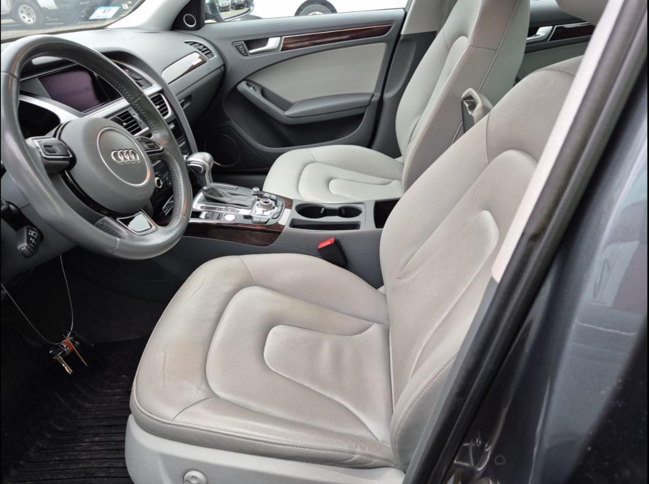 Audi A4 Auto quattro 2.0T Premium Plus 2016