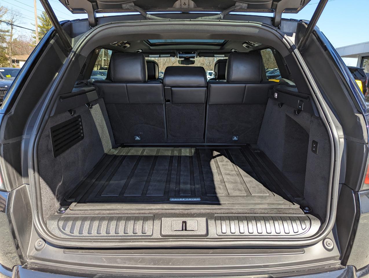 Land Rover Range Rover Sport Turbo i6 MHEV HSE Silver Edition 2022