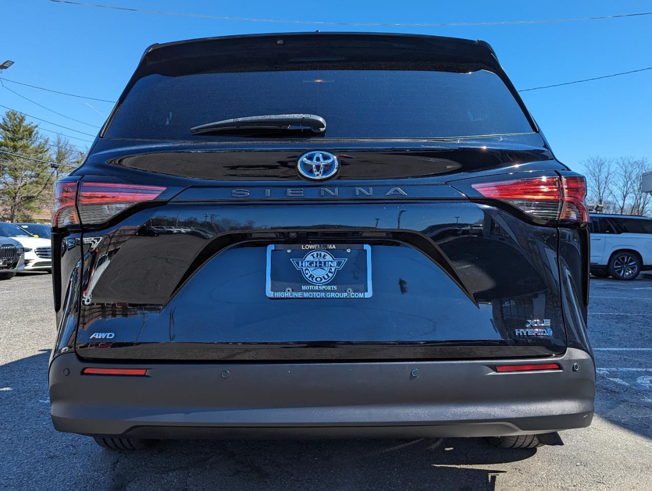 Toyota Sienna XLE AWD 7-Passenger (Natl) 2021
