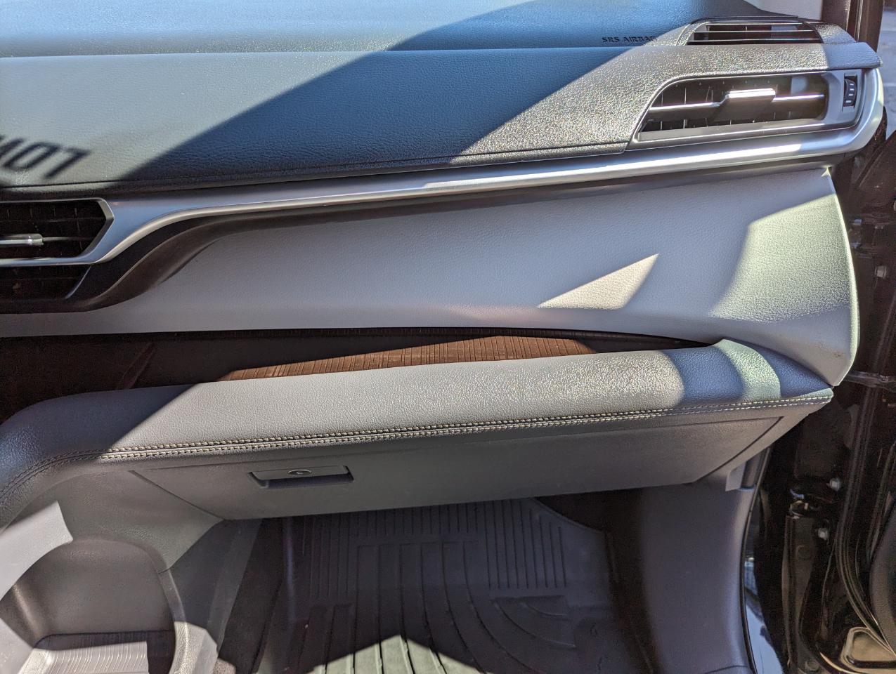 Toyota Sienna XLE AWD 7-Passenger (Natl) 2021