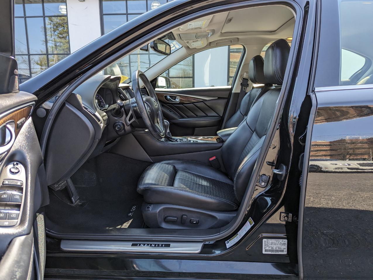 Infiniti Q50 4dr Sdn 3.0t Red Sport 400 AWD 2016