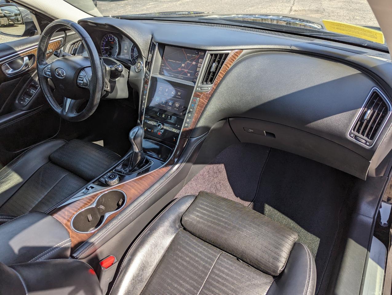 Infiniti Q50 4dr Sdn 3.0t Red Sport 400 AWD 2016