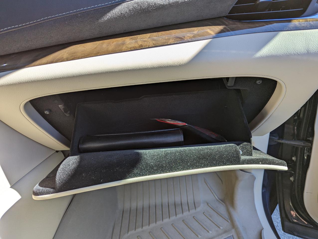 Cadillac Escalade 4WD 4dr Luxury 2019