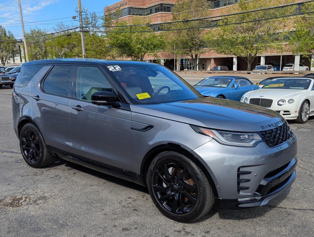 Land Rover Discovery P300 S R-Dynamic 2022