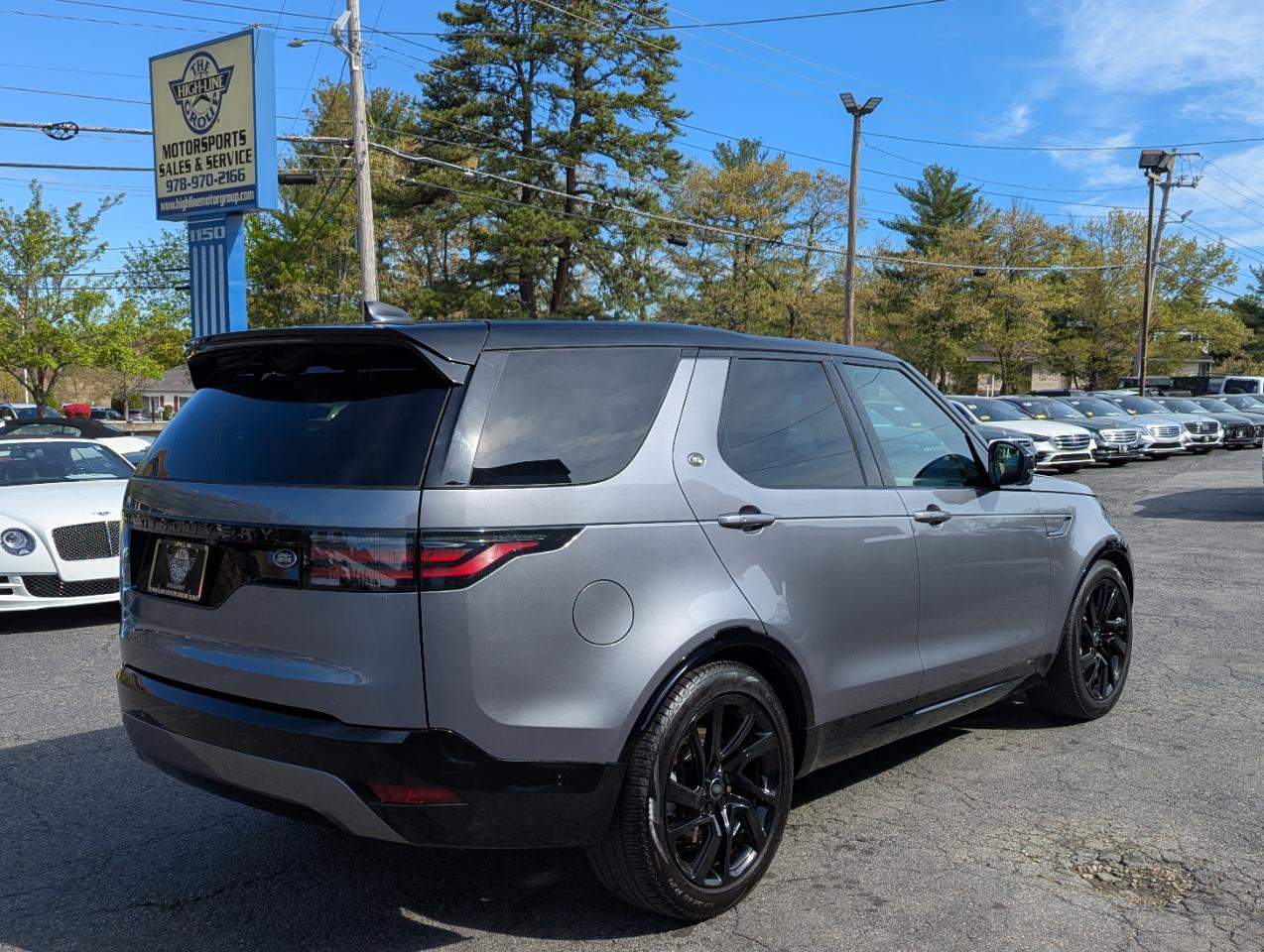 Land Rover Discovery P300 S R-Dynamic 2022