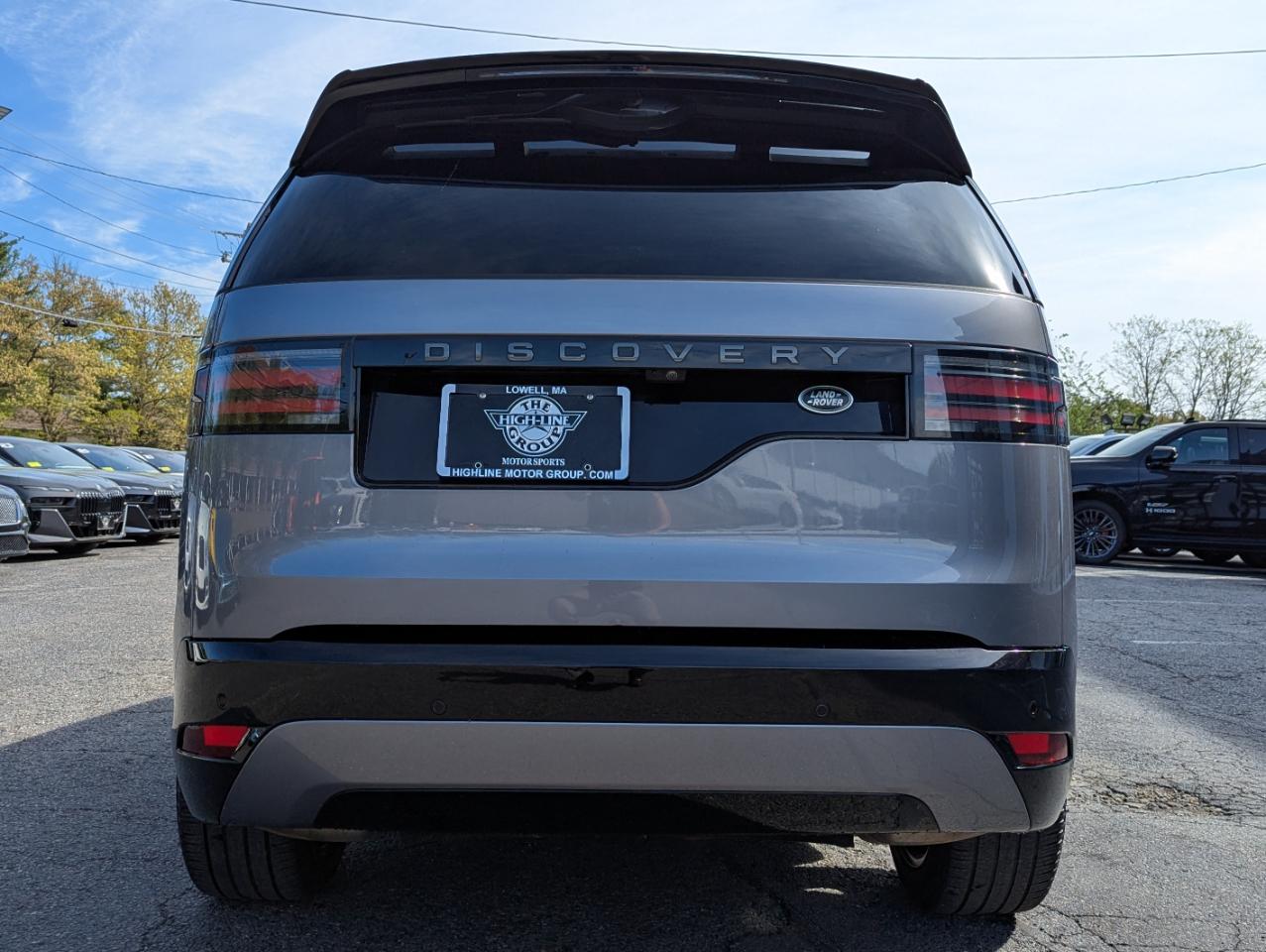 Land Rover Discovery P300 S R-Dynamic 2022