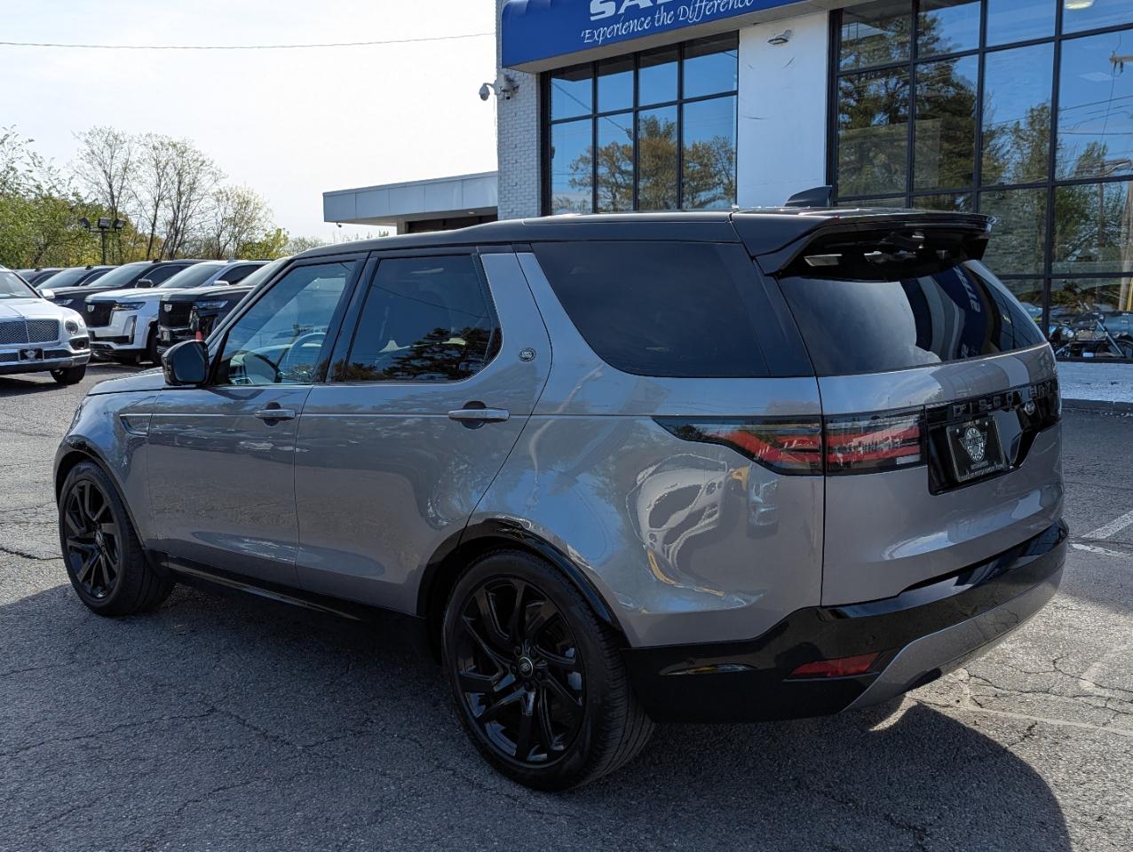 Land Rover Discovery P300 S R-Dynamic 2022