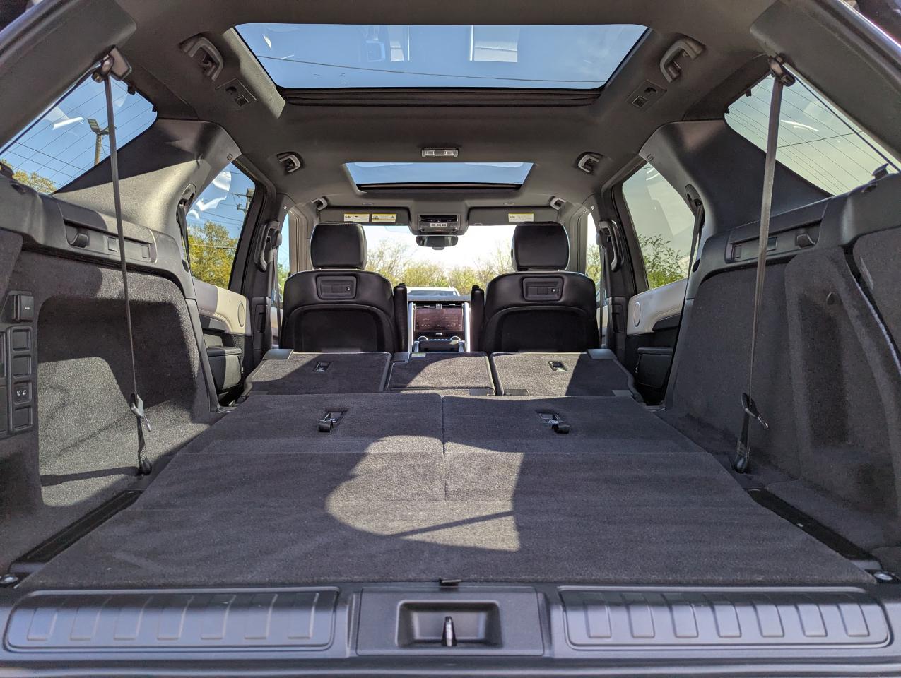 Land Rover Discovery P300 S R-Dynamic 2022