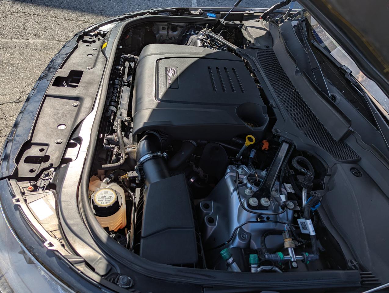 Land Rover Discovery P300 S R-Dynamic 2022