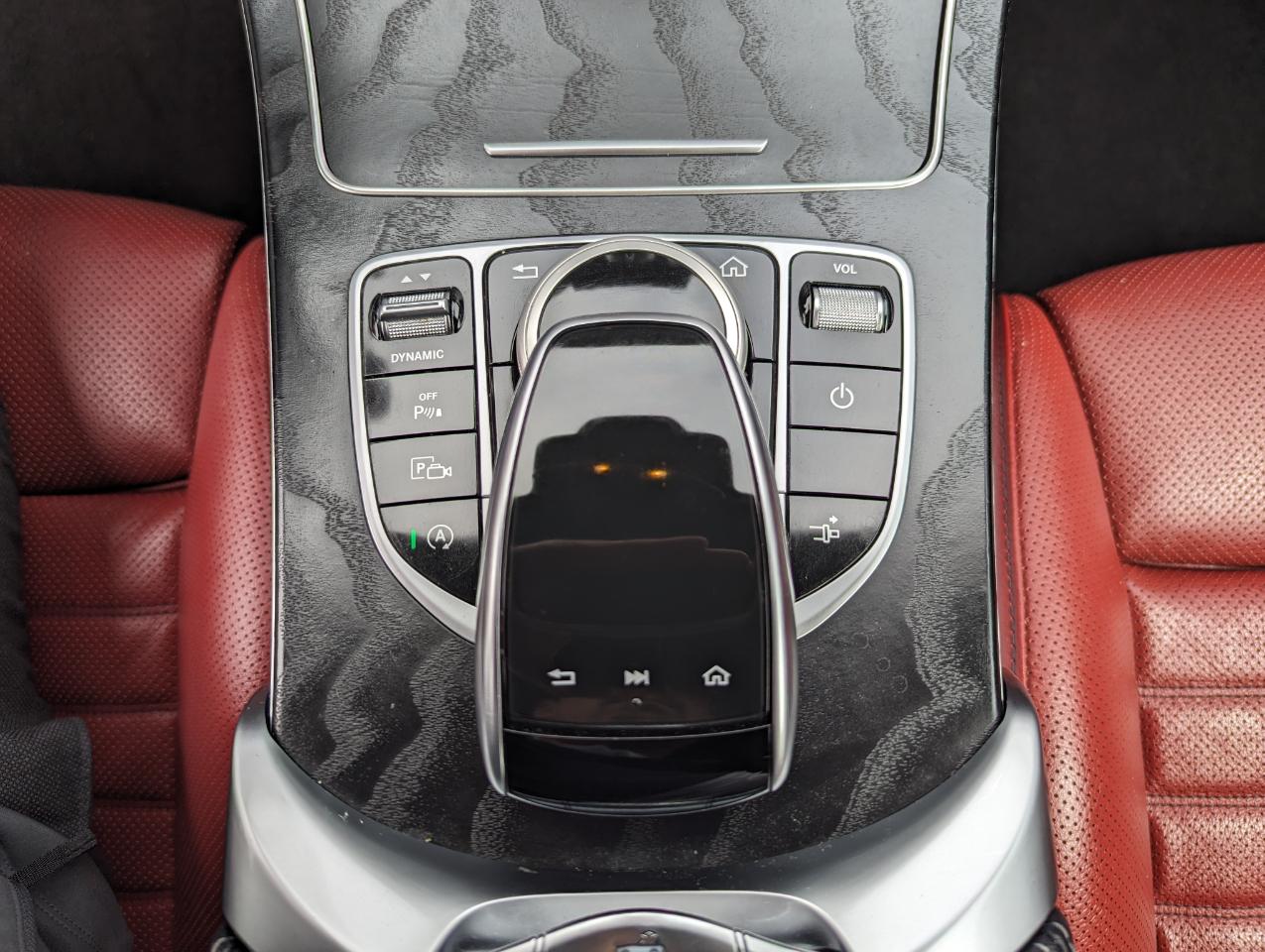 Mercedes-Benz C-Class C 300 4MATIC Cabriolet 2021