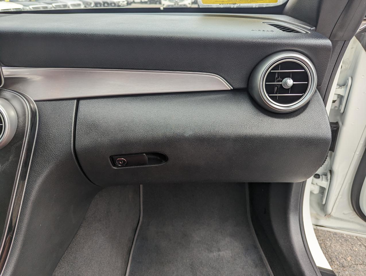 Mercedes-Benz C-Class C 300 4MATIC Cabriolet 2021