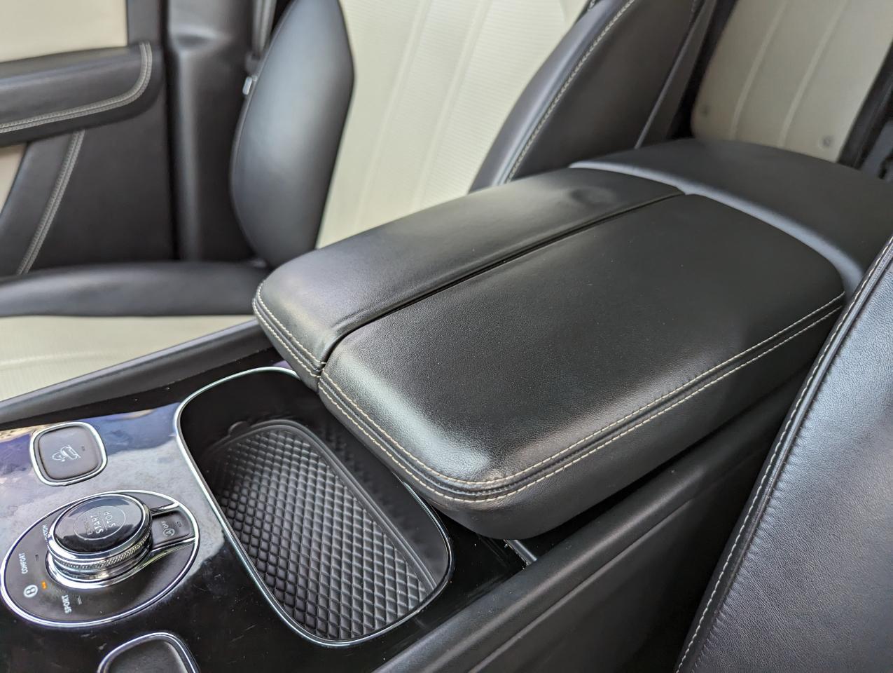 Bentley Bentayga Onyx Edition AWD 2018