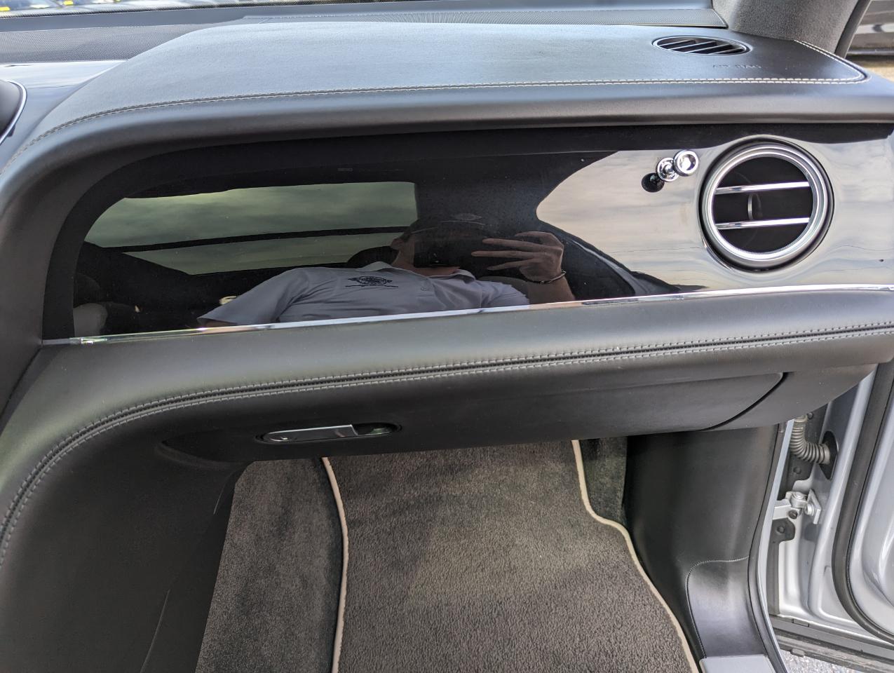 Bentley Bentayga Onyx Edition AWD 2018