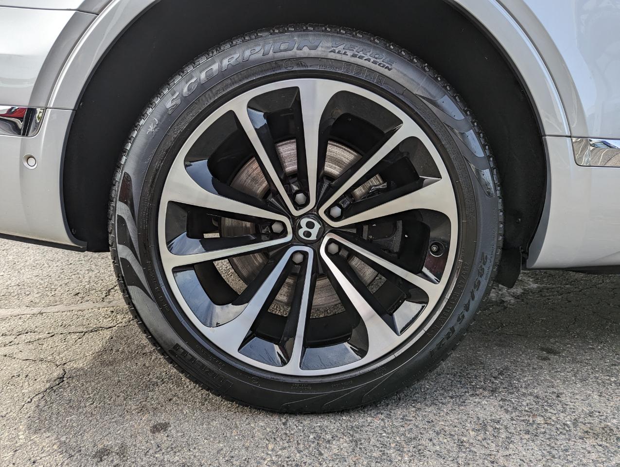 Bentley Bentayga Onyx Edition AWD 2018