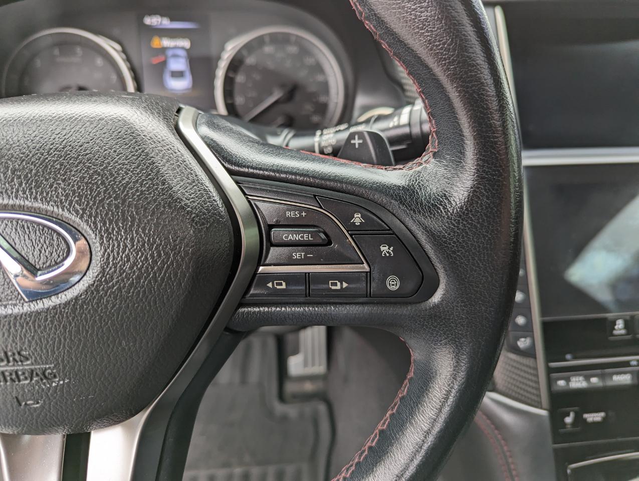 Infiniti Q60 Red Sport 400 AWD 2021