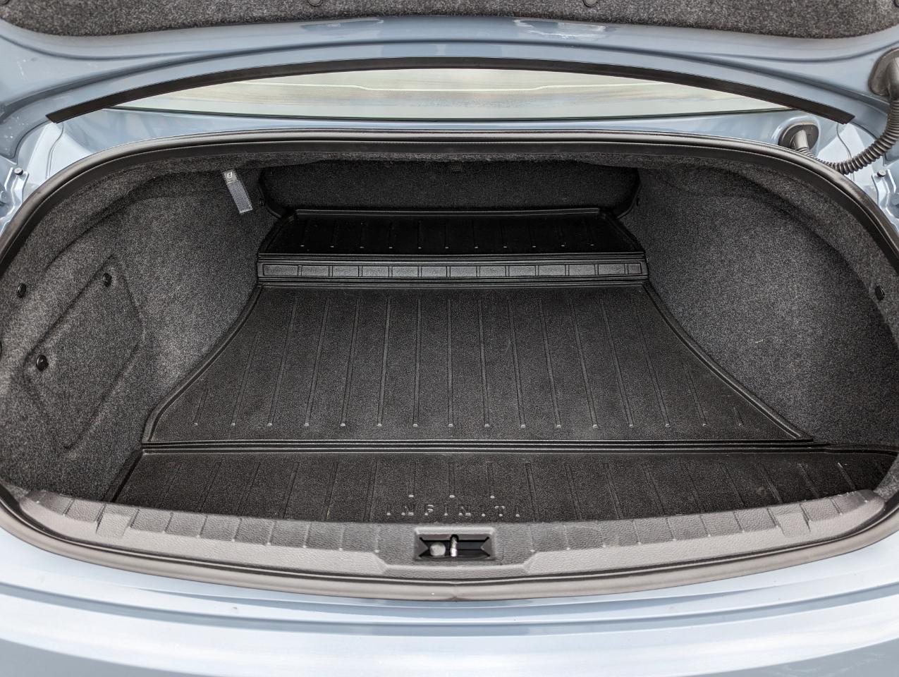 Infiniti Q60 Red Sport 400 AWD 2021