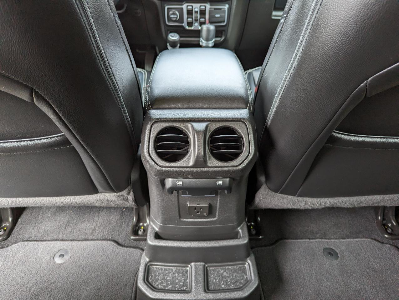 Jeep Wrangler 4xe Sahara 4x4 2023