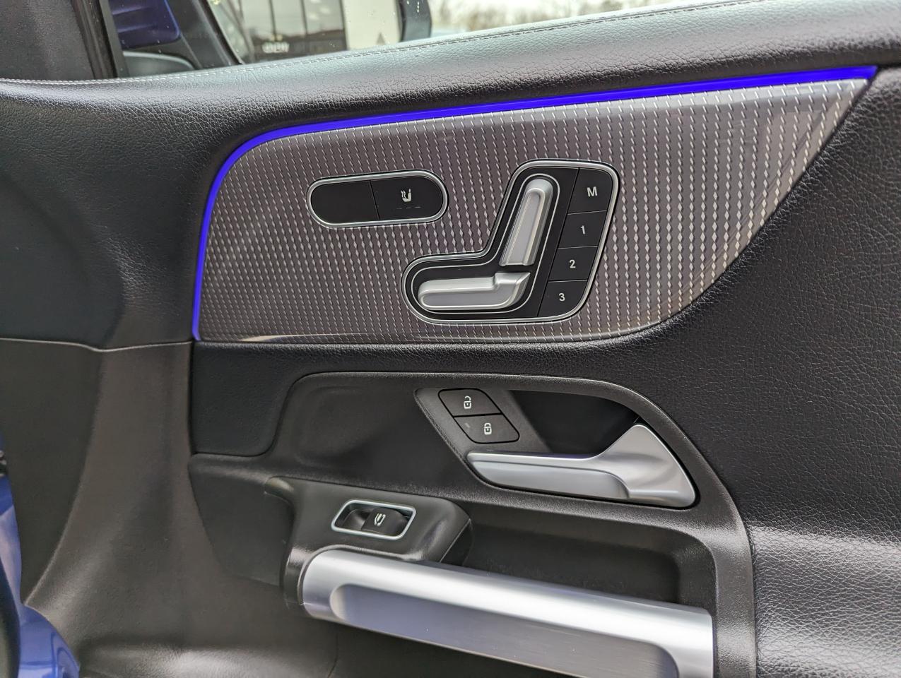 Mercedes-Benz GLB GLB 250 4MATIC SUV 2020