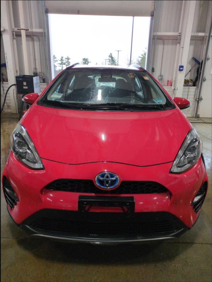 Toyota Prius c LE (Natl) 2019