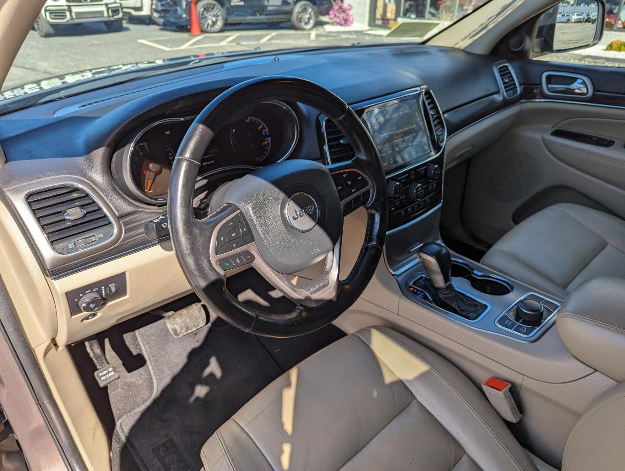 Jeep Grand Cherokee Limited 4x4 2021