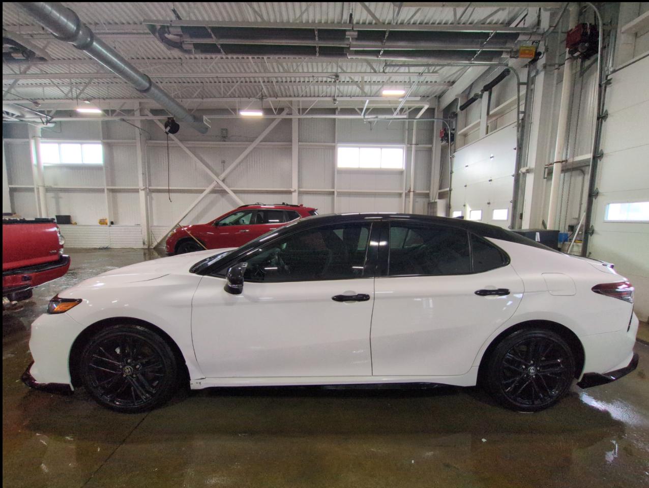 Toyota Camry SE Auto (Natl) 2018